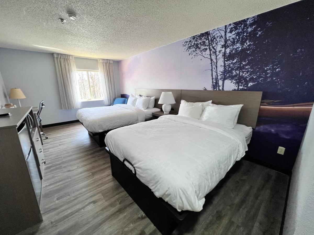 Clarion Pointe On The Lake Clarksville-South Hill West Extérieur photo